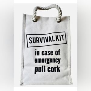 NWT Wine Survival Kit by QueenWest Trading CO. Perfect gift 🎁